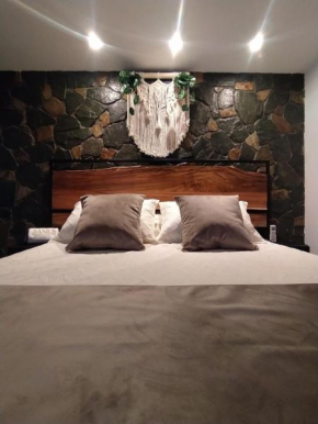 Maidy Luxury Hotel